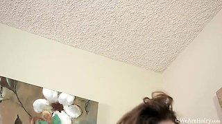 Emma Evins Pleasures Herself with Glass Toy in Bed