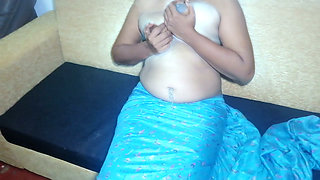 Desi Curvy Blue Birdy MILF