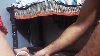 Unsatisfied Desi Slutwife Fucking with College Friend