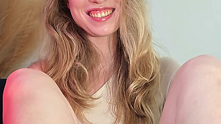Alice Klay Giving an Amazing Footjob, Feet Covered in Cum
