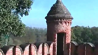 Melons in Milan Pt4 - Bonus Castle Walk