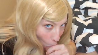 Step-mom with perfect tits and big booty falls on my dick and starts sucking