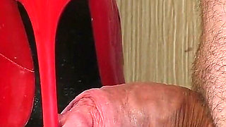 Under Red Heels, cam 2