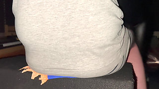 Bigbootylucy and Dragon Crushing 18 Beachballs Togheter 170kg!