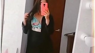 Beautiful Hot Teen Dancing And Showing Her Perfect Body With A Beautiful Face
