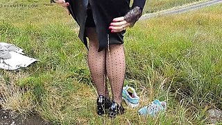 Amateur MILF Pissing Outdoor in Glen Etive Scotland - Wanilianna Homemade Mature Solo Fetish