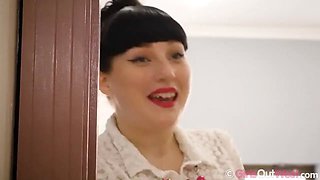 Chubby Brunette with Big Boobs Gets Her Hairy Cunt Fingered by Curvy Blonde Till Squirting Orgasm