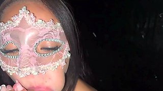 Nayra Castro - Namorado Me Dividiu nas Glory Hole da Casa