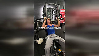 Oops at the Gym: Barely Legal Accidentally Exposing Girl's Pussy During Workout!