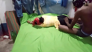 Romantic Video with a Desi Aunty Featuring a Hot Butt and Kissing Only