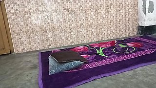 Local Indian Bhabhi Hardcore Sex with Devar - Amateur Homemade XXX Video
