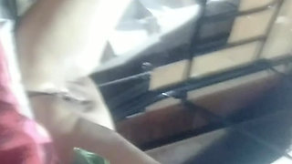 She loves penetrating his dick to assy's pussy