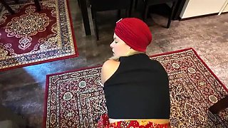 Turban Turkish Stepmom Homemade Sex with Big Tits and Big Ass - Amateur MILF Doggy Style