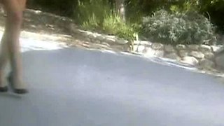 Vieux vicieux jeune etudiante blonde teen outdoor