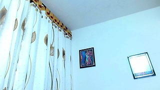 Love Chat Big Boobs Brunette Masturbating For Cam