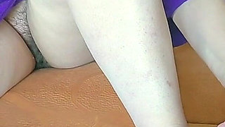 Mom Gets a Pedicure and Doesn't Even Realize She's Exposing Her Vagina.