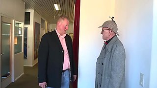 Sex Lucky Lick Hot Brunette Sucking Cock Wild - Big George And Sina Velvet