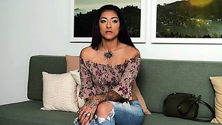 Hottest Amateur 19yo Teen in pink panties bating on Webcam