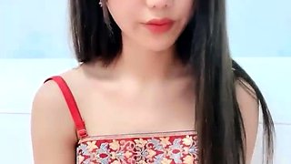 Adorable Japanese teen Izumi Koizumis pussy toyed until