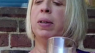 Hotwife Ditches Hub and Gets BBC 4 Cuckold to Clean up!!!