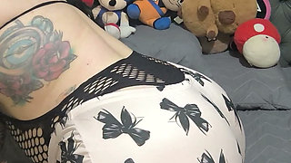 Hot Latina Takes Her Amateur Masturbation Session