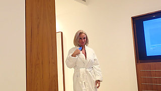 Married Man Empty Room and Me Best Spa Day Ever