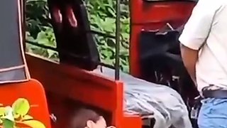 Mexican girl gets Creampie in golf cart