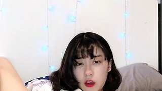 Sexy hottie Anetta Keys enjoys a solo toy masturbation