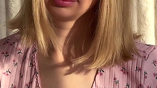 I Woke up so Horny I Had to Film Myself Cumming in Bed