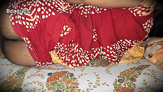 Softcore Sex with My Stepmom at Night Cum on Her Mature Hairy Pussy