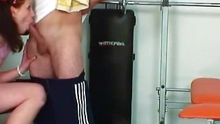 She just wanted to do a little sport - Suddenly she has a cock in her pussy