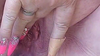 Mature Slut Fingers Pussy Outdoors Till Squirting Explosion