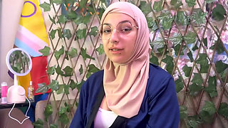 Muslim Goddess Fart on U