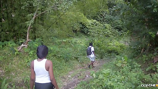 Cuckold Boyfriend Organizes Threesome at River