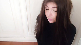 Gorgeous Italian Confesses Her Sins and the Parish Priest