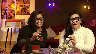Smoking Fetish! Two Hot Women Smoking and Talking About Their Experiences