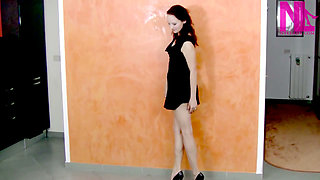 Modeling and Stretching My Bare Legs in Black Patent High Heels