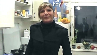 Mature Blonde Dildos Wet Pussy Till Clenching Orgasm