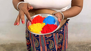 Indian Bhabhi Who Came to Play Holi Was Made to Cum and Then Left as a Sinner.