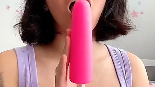 Amateur brunette ariana marie solo toying