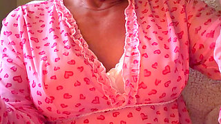 Rileydix wants stepson to make it up to her!