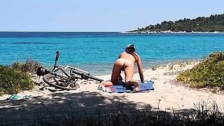 NAKED Sun Tanning Girl SPYCAM Video - SOLO Female