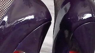 High Heels Goddess Shows off Her Purple Patent Leather Pumps
