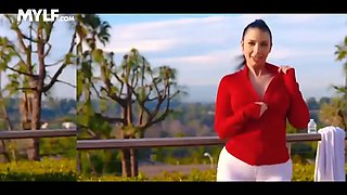 Tattooed latex queen Ivy Lebelle shows virgin teenie whos the manager