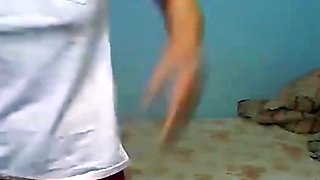 Filipina babe reveals big boobs and pussy on Skype