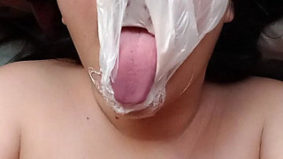Bubblegum Messy Facing Nude in Bed - Bunny Looner