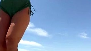 Amateur Outdoor Brunette Masturbates