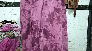 Priya Bhabi Sexy Style Body Show