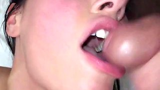 Dellai Twin Sisters Eveline & Silvia Enjoys DP Each At