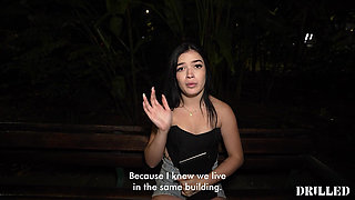 How To Pick Up Girls At Night